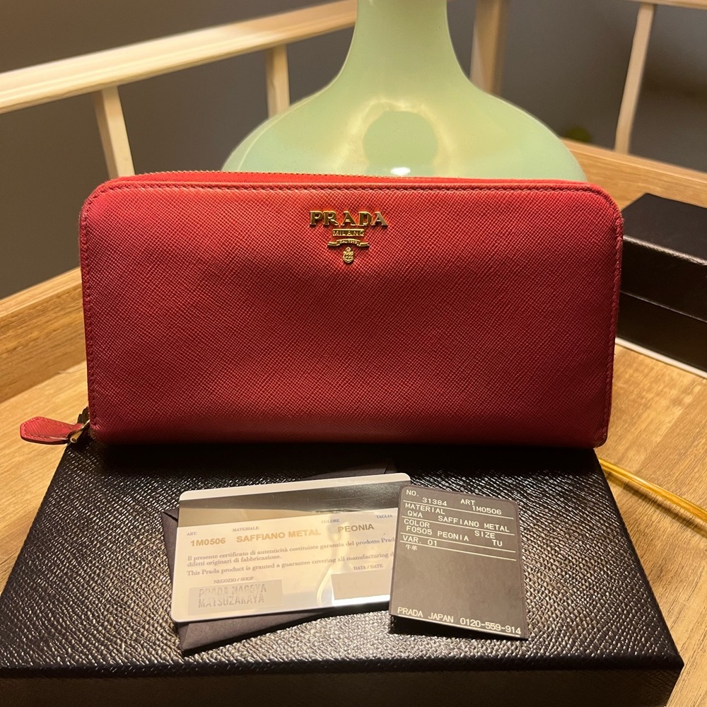Authentic PRADA Logo Plate Long Wallet Saffiano Leather Pink Round Zip-box, card